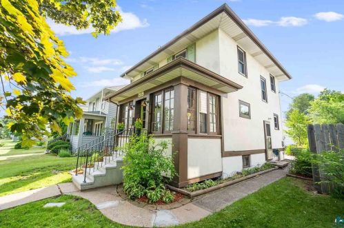 1919 9th St, Duluth MN 55812-1118 exterior