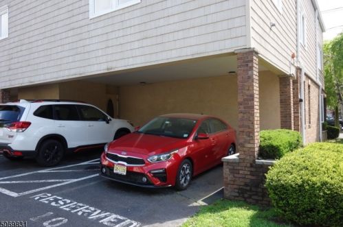 176 Chestnut St, Nutley NJ  07110-2324 exterior