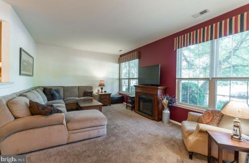 1310 Foxmeadow Dr, Limerick PA 19468-1556 exterior