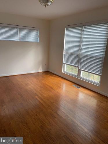 6931 Espey Ln, Mc Lean VA  22101-5456 exterior