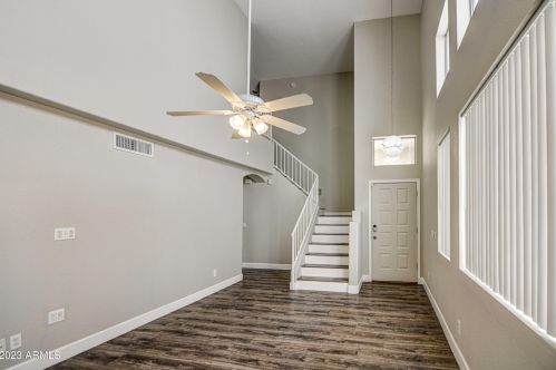 18613 35th St, Phoenix AZ  85050-3276 exterior