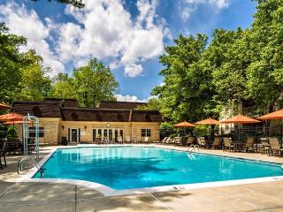 111 Versailles Cir, Baltimore MD  21204-6900 exterior