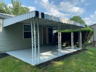 134 Crestwood Dr, Pittsburgh PA  15209-1008 exterior