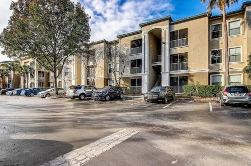 5805 Legacy Crescent Pl, Riverview, FL 33578-2828