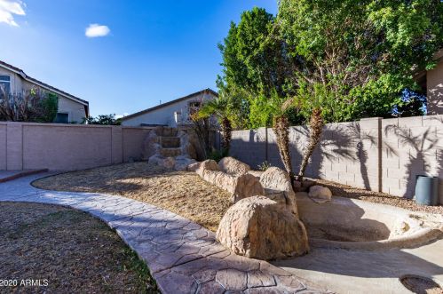 880 Bullmoose Dr, Chandler AZ 85224-2503 exterior