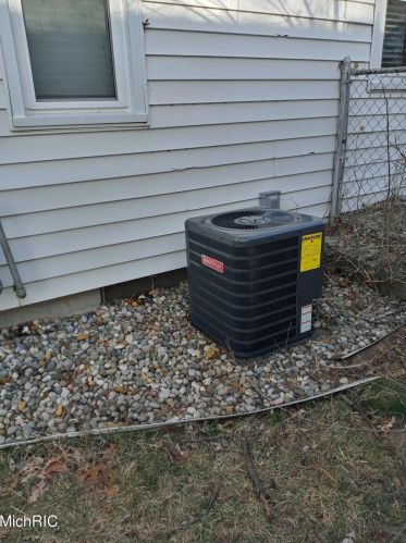 848 Bryant St, Wyoming MI exterior