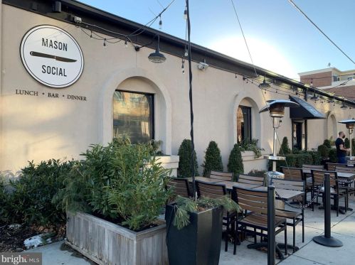 401 Fayette St, Alexandria VA 22314-2228 exterior