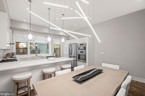 613 6th St, Philadelphia PA  19123-2128 exterior