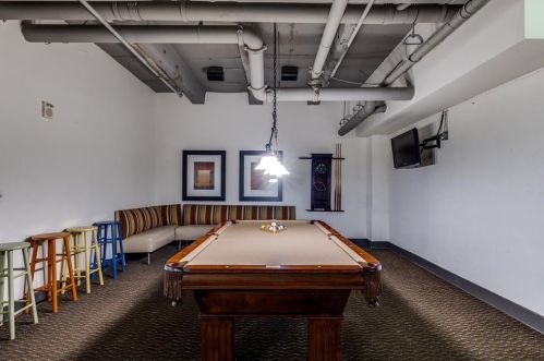 329 Colorado Blvd, Dallas TX 75208-2329 exterior