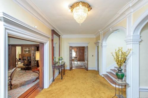 330 Columbus Ave, Mount Vernon NY 10550-4713 exterior