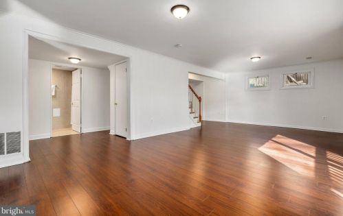 4216 Landgreen St, Rockville MD 20853-2731 exterior