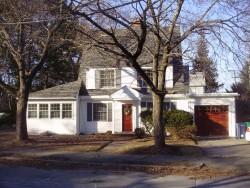3 Fisher Ave, Newton, MA 02461-1145