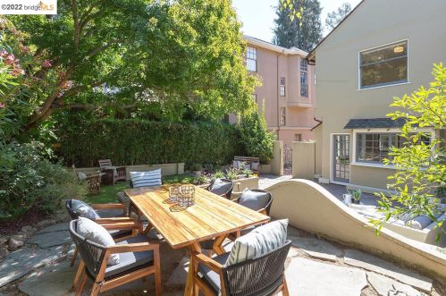 135 Tunl Rd, Berkeley CA 94705-2841 exterior