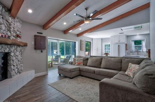 3690 27 Ave, Naples FL 34117-7131 exterior