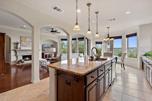 13409 Coleto Creek Trl, Austin TX 78732-2072 exterior