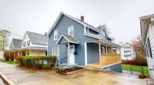 216 Farm St, Woonsocket RI  02895-1169 exterior