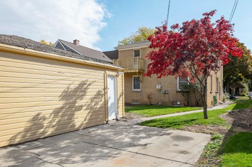 5632 Brooklyn Pl, Milwaukee WI 53216-3139 exterior