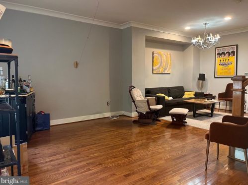 2835 11th St, Arlington, VA 22201-2889