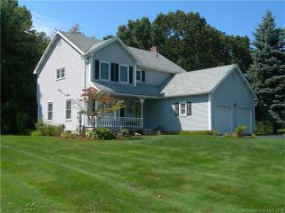 37 Country Club Dr, Windsor, CT 06095-3274