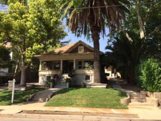 330 Circuit Dr, Roseville, CA 95678-2152