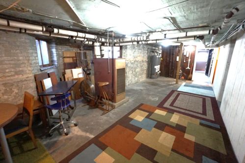 1622 Rockwell St, Chicago IL 60647-5218 exterior