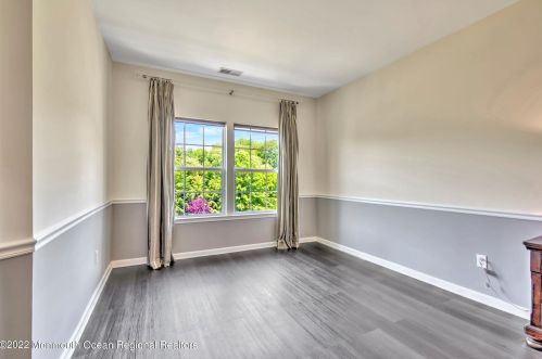 44 Pate Dr, Middletown NJ 07748-1700 exterior