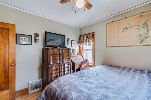 8203 Portland Ave, Milwaukee WI 53213-3015 exterior