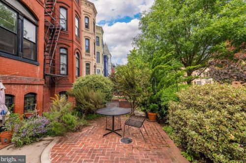 1616 19th St, Washington DC  20009-1675 exterior