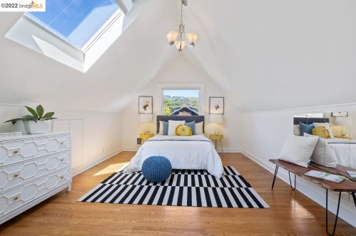 2906 Hillegass Ave, Berkeley CA 94705-2212 exterior