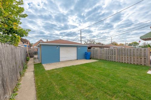 7209 Ridgeway Ave, Chicago IL  60629-4330 exterior