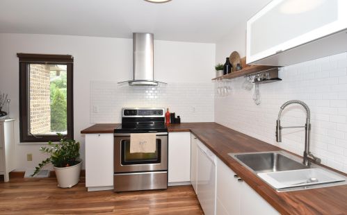 4888 19 St, Milwaukee WI 53209-5757 exterior