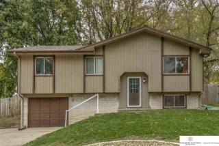 21312 Palomino Rd, Omaha, NE 68022-1022