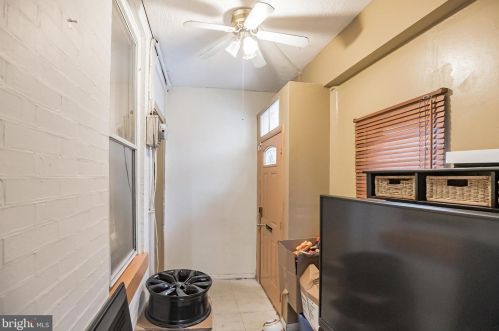 46 21 St, Camden NJ 08105-3707 exterior