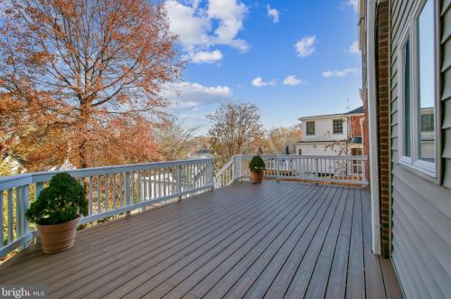 311 Kentucky Ave, Alexandria VA 22305 exterior