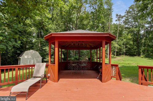 1432 Carlon Ct, Huntingtown MD 20639-2338 exterior