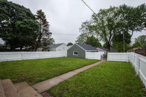 4334 70th St, Milwaukee WI  53216-1168 exterior