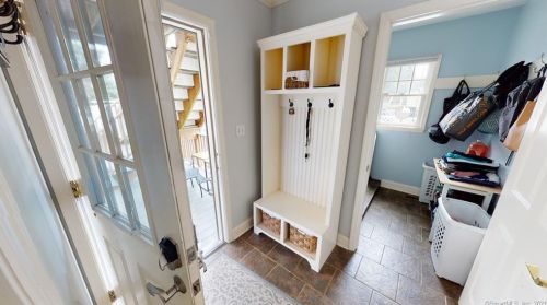 20 Charles St, Norwalk CT 06855-1001 exterior