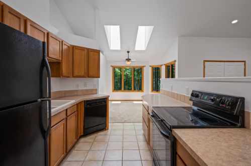 5826 Martin Rd, Meskegon MI 49441-5602 exterior