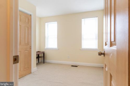 2572 Collins St, Philadelphia PA 19134-3710 exterior