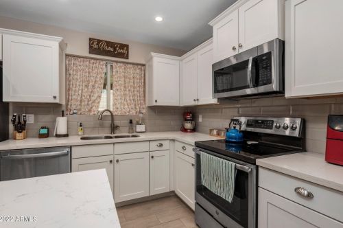 1314 Shannon St, Chandler AZ 85226-5872 exterior