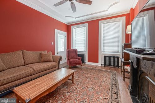 2202 Cumberland St, Philadelphia PA 19125-2204 exterior