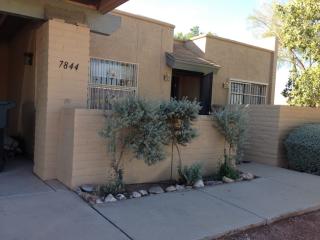 7884 4th St, Tucson AZ  85710 exterior