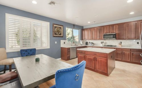 2122 Apache Rain Rd, Phoenix AZ  85085-5084 exterior