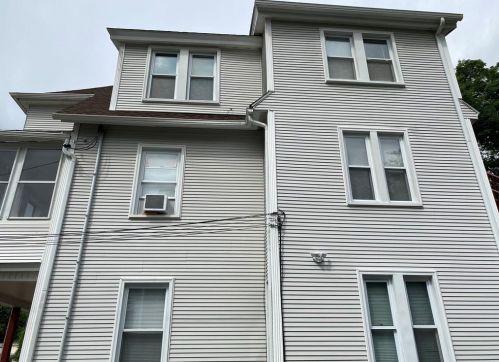 58 Worthen St, West Springfield MA  01089-2648 exterior