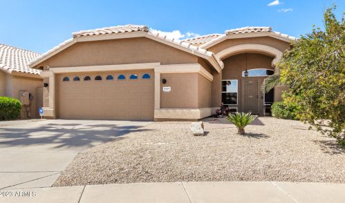 4148 Cathedral Rock Dr, Phoenix AZ 85048-8909 exterior