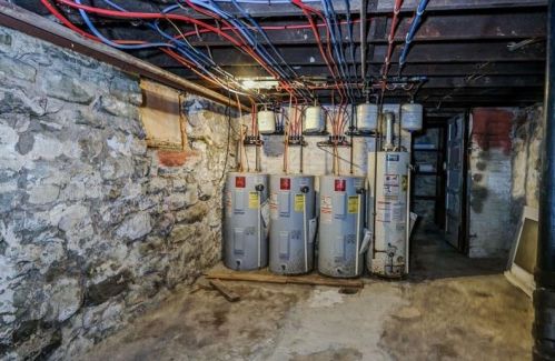 3809 California Ave, Pittsburgh PA 15212-1860 exterior