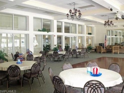 7948 Leicester Dr, Naples FL 34104-7444 exterior