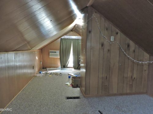 629 Division St, Big Rapids MI 49307-1918 exterior