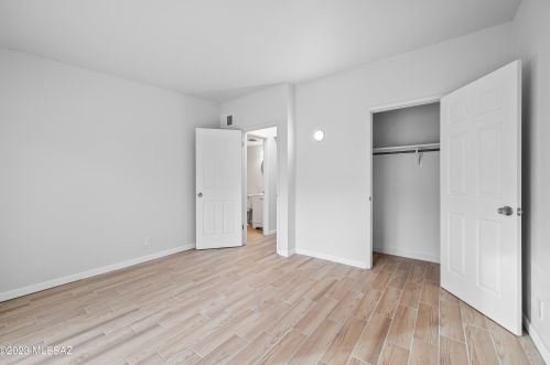 2242 Catalina Ave, Tucson AZ  85712-3225 exterior