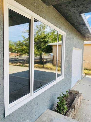 1723 Melody Ln, Bakersfield CA 93308-2224 exterior